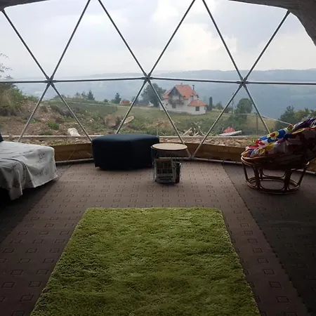 Parc de vacanță Dome Tents Taor *